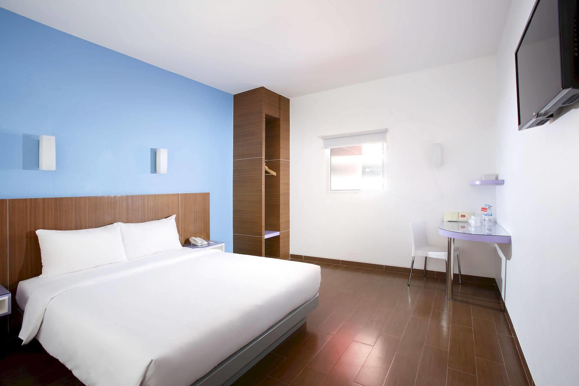 Amaris Hotel タンゲラン エクステリア 写真